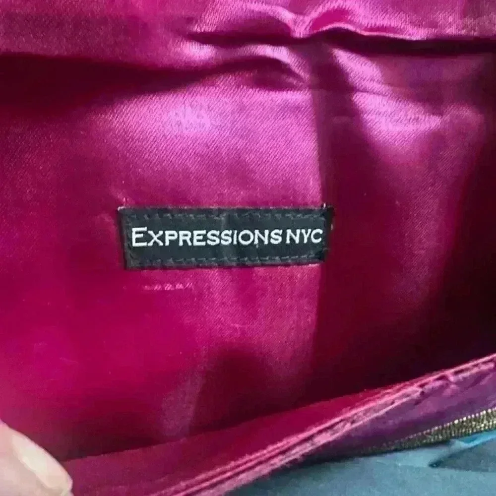 ExpressionsNYC clutch. Pick with gold beads. Good condition pink sink inside